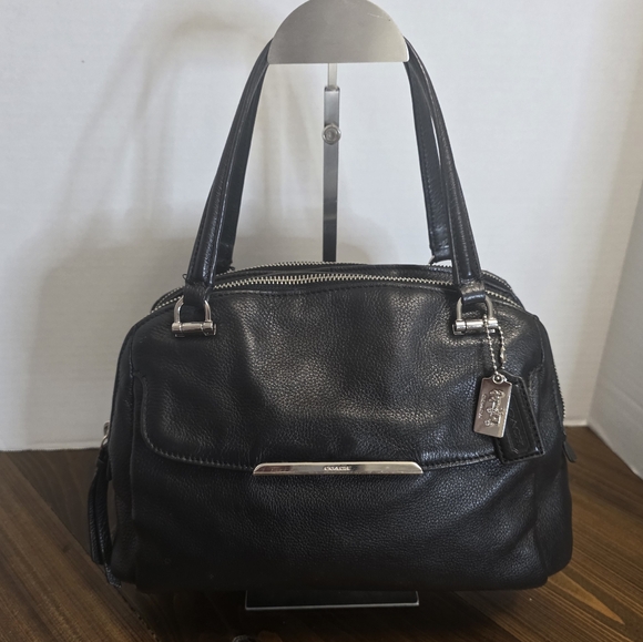 Coach Handbags - Coach Madison Georgie Satchel in black leather